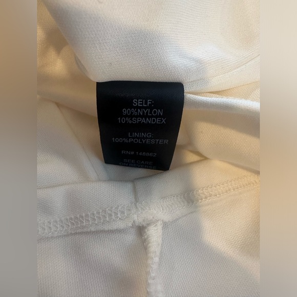 Torrid Ivory Lace Off Shoulder Fit & Flare Wedding Dress plus size 20 - Picture 8 of 9